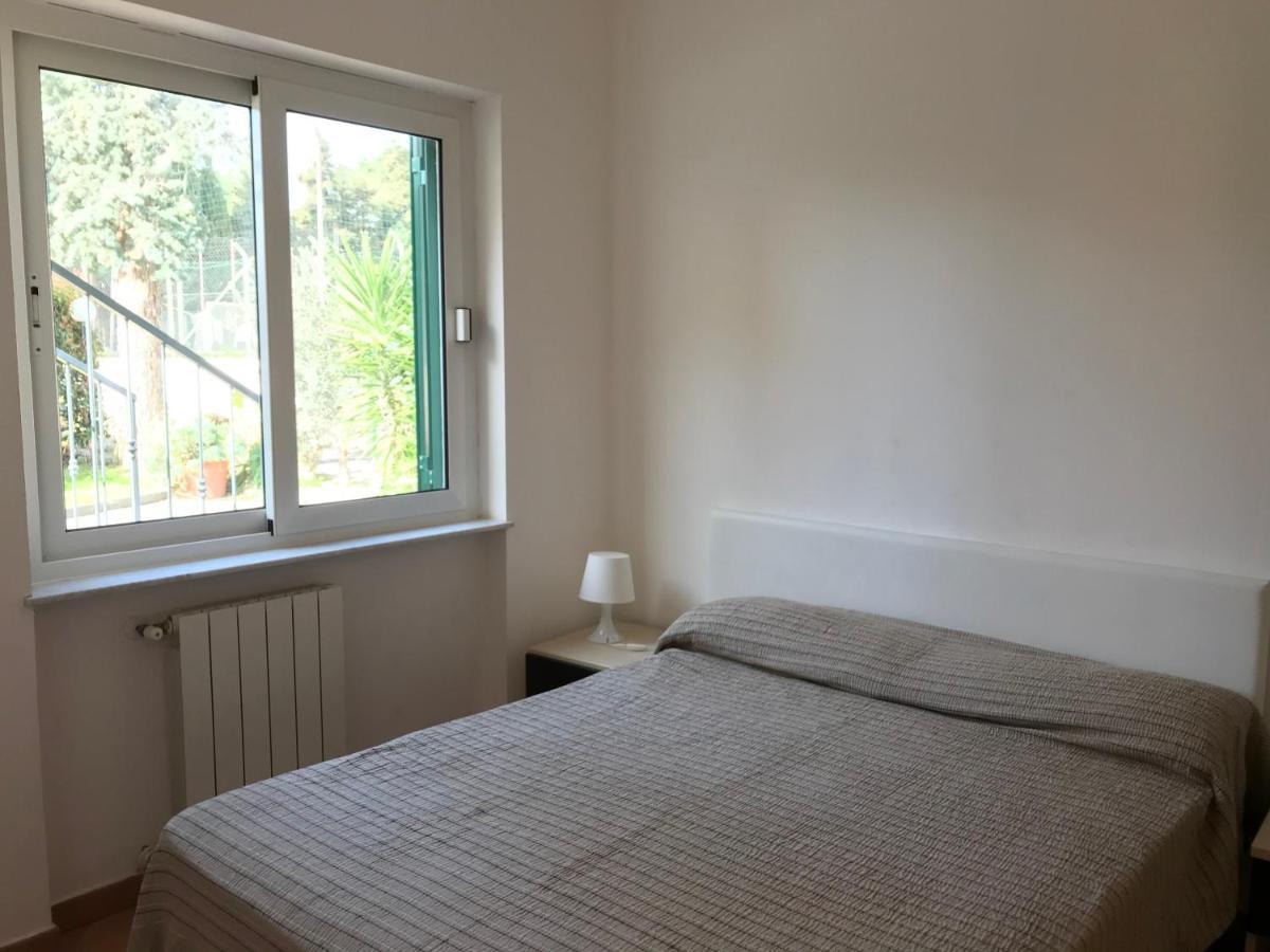 Le Villette Di Villa Paola Loano Eksteriør billede